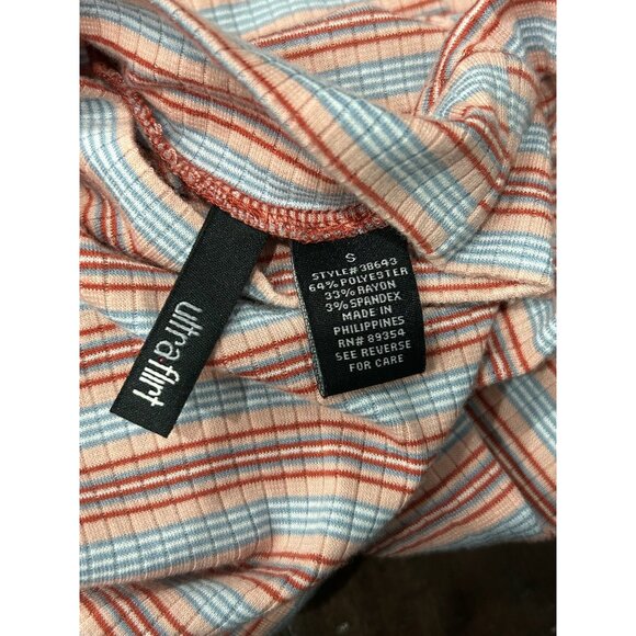 Ultra Flirt Striped Mock Neck 3/4 Sleeve Fitted Top Sz S Red Blue Stretch Fabric - Picture 5 of 9